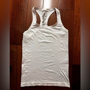 Lululemon Swiftly Tech Racerback Tank Top 2.0